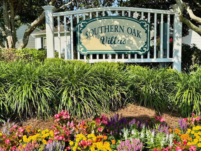 Southern Oak Villas neighborhood in The Villages, Florida